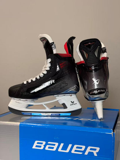 BAUER VAPOR X5 PRO SKATE WITH FLY-TI STEEL