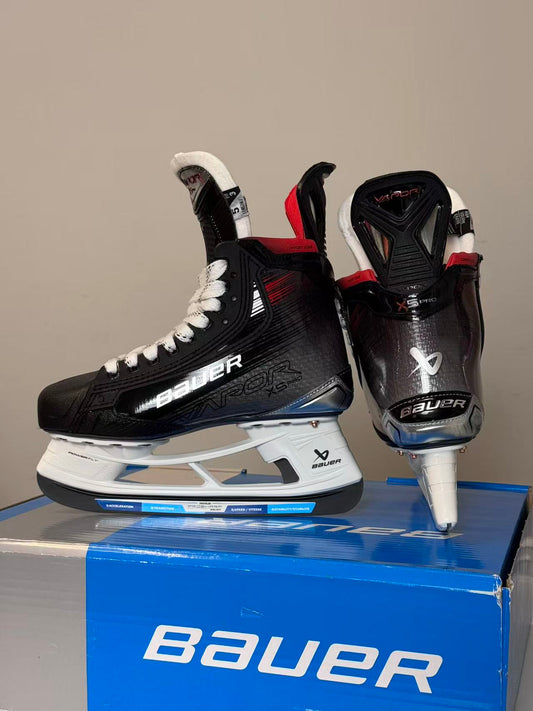 BAUER VAPOR X5 PRO SKATE WITH FLY-TI STEEL