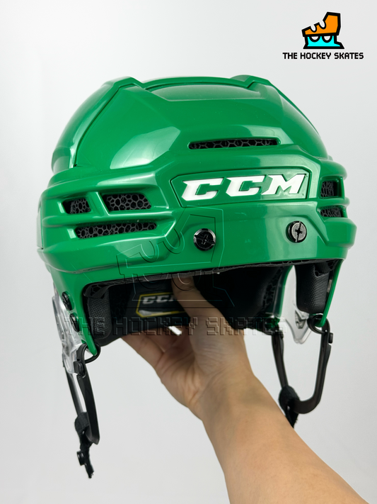 CCM Super Tacks X-St.Pats Green