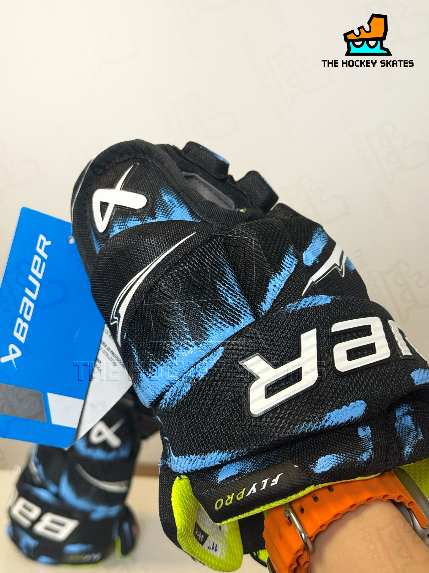 BAUER VAPOR FLYPRO GLOVE-S25-Bauer Galaxy Custom Gloves
