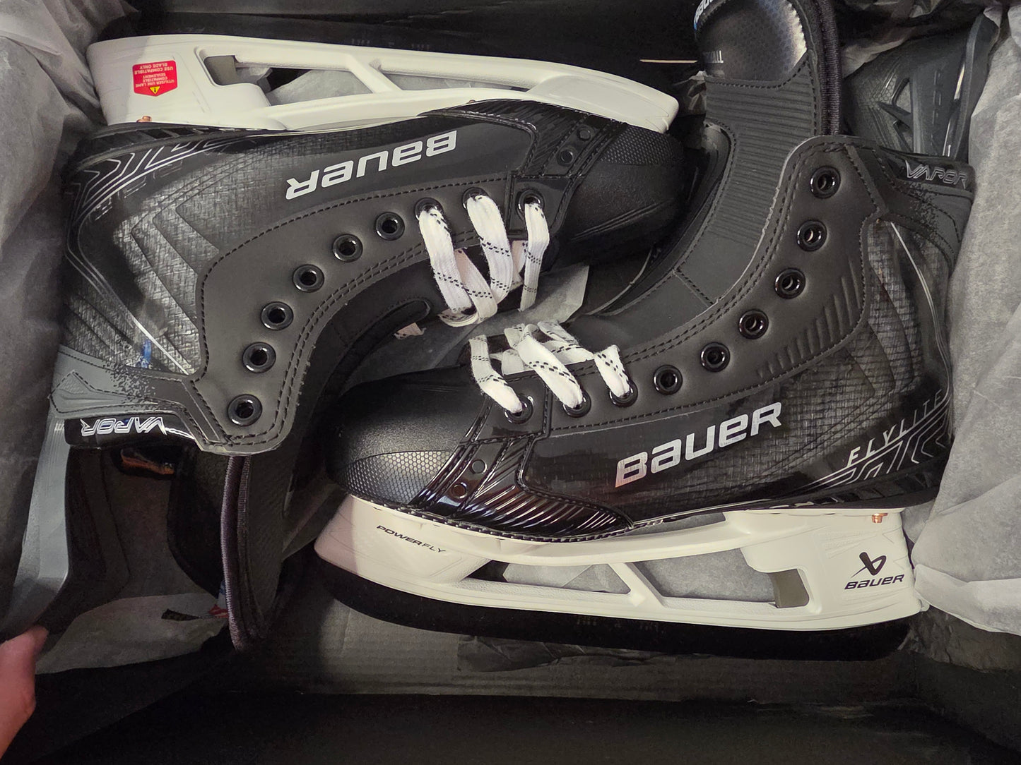 Bauer Vapor Flylite Pro Custom Skates-9.5
